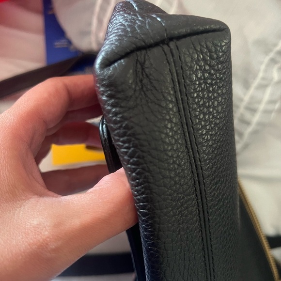 Fossil's Kinley crossbody  Black - Picture 9 of 10